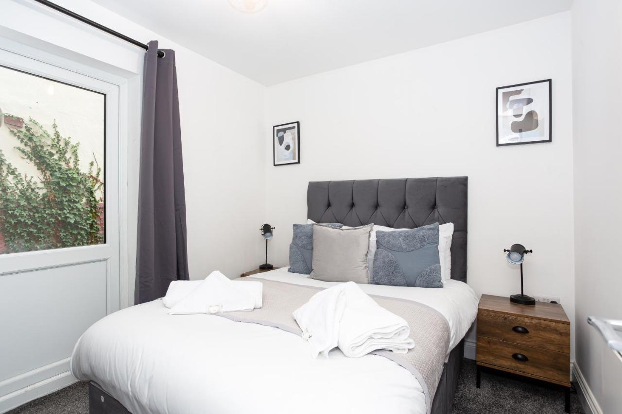 The Old Station Apartments By Sorted Stay Southend-on-Sea Exterior foto