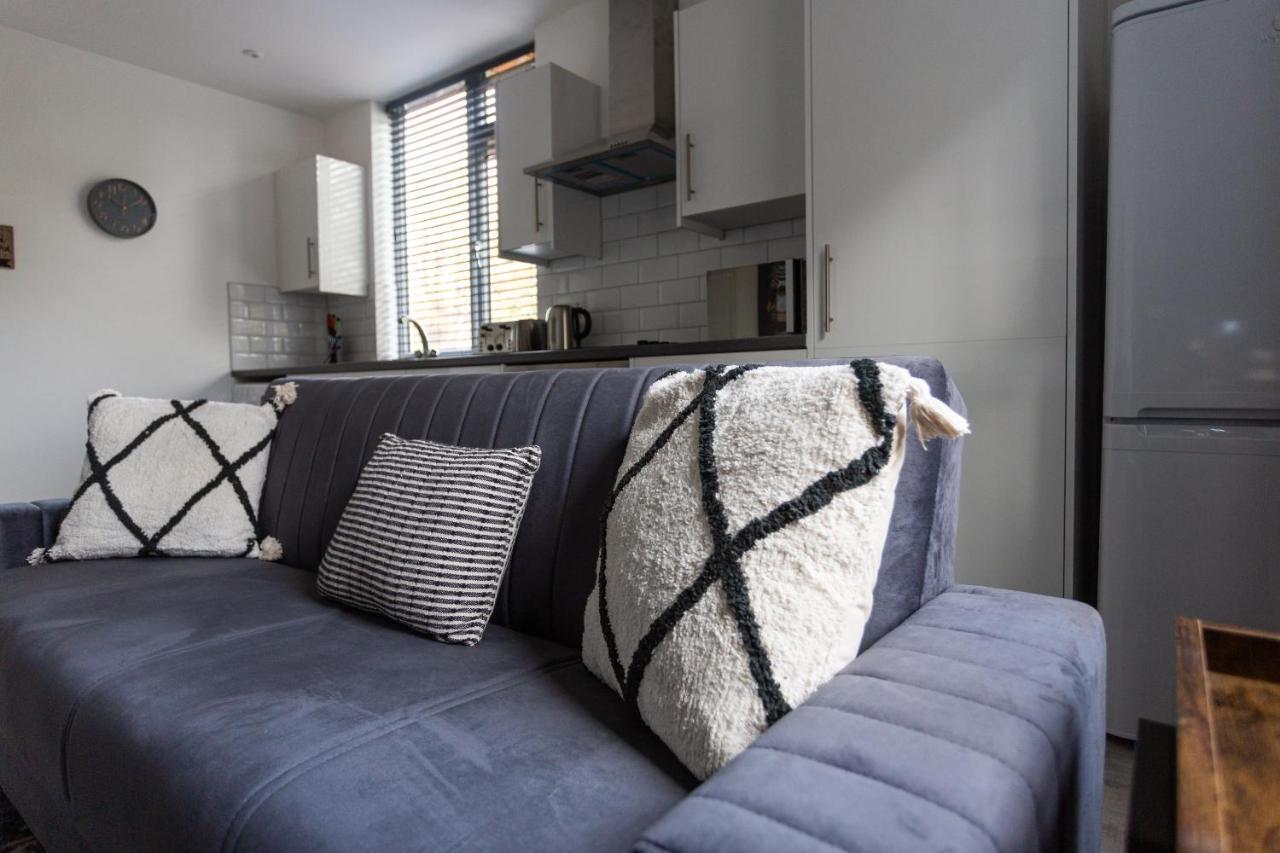 The Old Station Apartments By Sorted Stay Southend-on-Sea Exterior foto